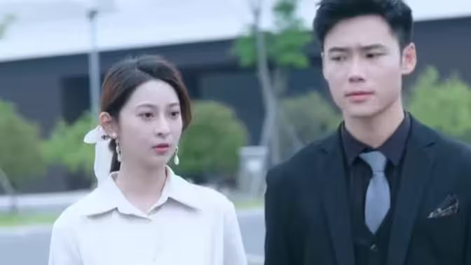 逆天龙皇 （退婚后六大国民女神悔疯了） 第31-60集